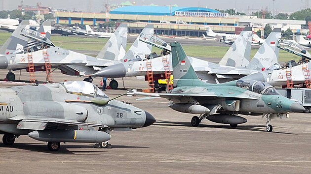 Indon�sk� letectvo se chyst� na oslavy v�ro�� n�rodn� nez�vislosti. (1. ��jna 2025)