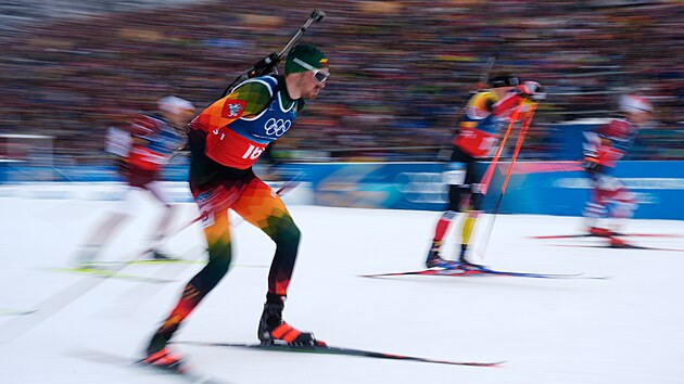 Vytautas Strolia z Litvy v biatlonov�m z�vod� mu�� na 4 x 7,5 km. (17. �nora 2026)