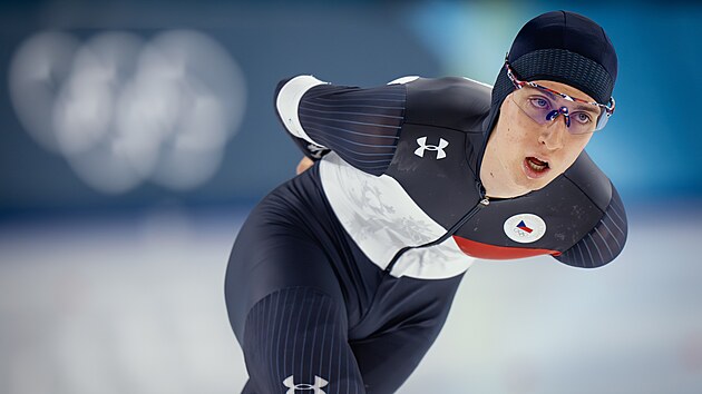 Rychlobrusla� Metod�j J�lek b�hem v�t�zn�ho z�vodu na 10 000 metr� (13. �nora)