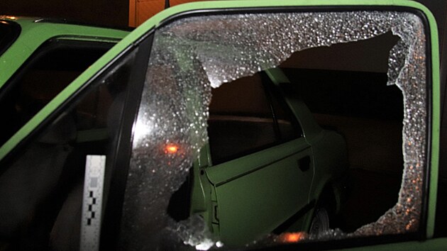 Karviná'da bir Škoda 105 L'yi çalmaya çalışan genç adam, onu hurdaya satmak istedi