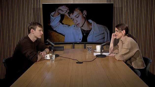 Jsem fakt �patn� herec, ��k� Tom Sean P�eni�ka. Z�skal Televizn� cenu iDNES.cz