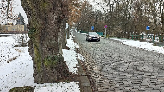 Na pardubick� Ciheln� vznik� nov� tenisov� are�l. Developer cht�l vedle postavit hotel, co� mu ��ady nepovolily. (9. �nora 2026)