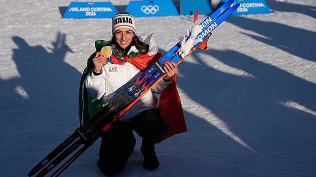 Italka Lisa Vittozziov� vyhr�la zlatou medaili v biatlonov�m z�vod� �en na 10 kilometr�. (15. �nora 2026)
