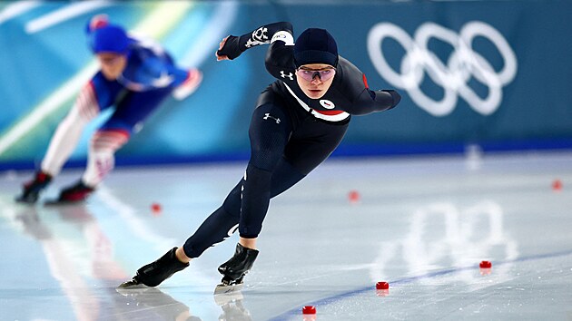 �e�ka Nikola Zdr�halov� sout�� v rychlobruslen� v �ensk�m z�vod� na 500 m....