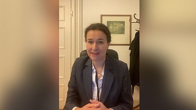 Poslankyn� SPD �ichta�ová nabízí ve Sn�movn� investi�ní poradenství