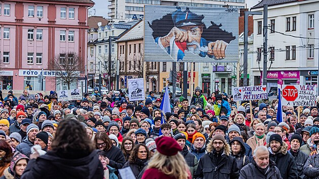 Demonstrace na podporu prezidenta Petra Pavla v Hradci Kr�lov� (15. �nora 2026)