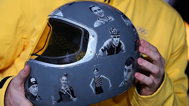 Helma ukrajinsk�ho skeletonisty Vladyslava Heraskevy�e.