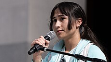 Ameri�anka Chloe Coleová jako nezletilá podstoupila tranzici na mu�e. Pozd�ji...