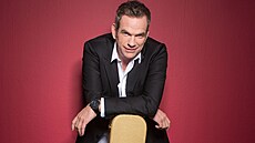 Kanadský zp�vák Garou