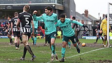 Duel 4. kola anglického FA Cupu mezi Grimsby a Wolverhamptonem se prom�nil v...