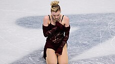 Amber Glennová smutní poté, co chybovala v krátkém programu krasobrusla�ek.