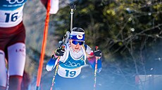 Tereza Voborníková b�hem stíhacího závodu na ZOH 2026.