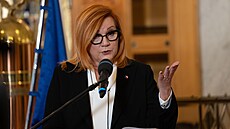 Tisková konference ministryn� financí Aleny Schillerové, zástupc� Finan�ní...