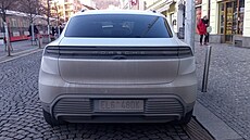 Stejné jako u snímku naho�e. Je to je�t� �itelné, nebo u� musíte být...