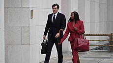 Adam Mosseri, generální �editel Instagramu, p�ichází k soudu, aby vypovídal v...