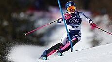 Martina Dubovská v akci b�hem slalomu �en. (18. února 2026)