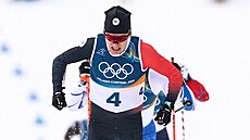 Ji�í Tu� v akci b�hem �tvrtfinále sprintu klasicky. (10. února 2026)