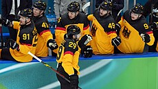N�mec Leon Draisaitl (29) po vst�elení gólu proti Francii. (17. února 2026)
