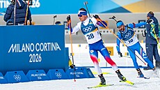 Michal Kr�má� na trati stíhacího závodu v Anterselv�. (15. února 2026)