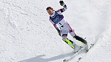 Ne��astný Atle Lie McGrath na svahu t�ko skrýval zklamání. (16. února 2026)