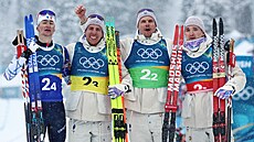 Fabien Claude, Emilien Jacquelin, Quentin Fillon Maillet a Eric Perrot z...