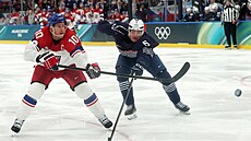 Roman �ervenka dává �estý gól �eska v utkání proti Francii. (13. února 2026)