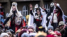 Oslavy masopustu v Roztokách u Prahy. (14. února 2026)