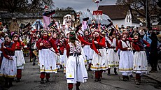 Oslavy masopustu v Roztokách u Prahy. (14. února 2026)