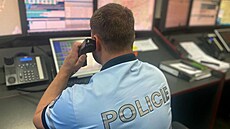 Policista v Ostrav� dopadl kurýra kybernetických �mejd�