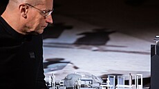 Slovácké divadlo v Uherském Hradi�ti za�alo zkou�et p�edstavení S tebou m� baví...