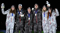 St�íbrní rakou�tí sá�ka�i. (12. února 2026)