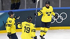 William Nylander slavící svoji úsp�nou st�elu v zápase proti Itálii. (11....