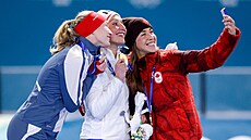 Norka Ragne Wiklundová, Italka Francesca Lollobrigida a Kana�anka Valerie...