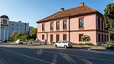 V �ej�i na Hodonínsku cht�jí p�estav�t chátrající vilu Huberta Kleina z 19....