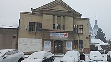 N�kdej�í kulturní d�m Panorama se prom�nil v tr�nici. Majitelka, která jej...