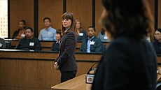 Constance Zimmer jako Dana Berg