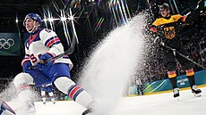 Zach Werenski ze Spojených stát� amerických v zápase USA vs. N�mecko. (15....