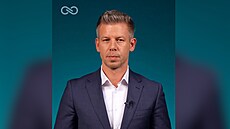 Jsem ter�em kampan� v ruském stylu, �íká Orbán�v sok o videu sexu s exp�ítelkyní