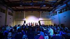 Akce v �i�kostele. Komunitní centrum nabízí bohatý program - od kultury po...