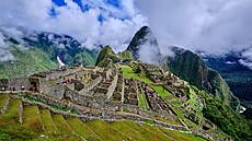 Machu Picchu. Legendární ruiny inckého m�sta v peruánských Andách. Nacházejí se...