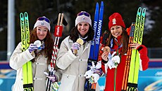 Medailistky vytrvalostního závodu na olympijských hrách v Anterselv�.