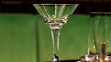 Sklo ve stylu art deco v sob� umí spojit klasiku i moderní prvky, nabízí...