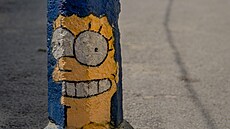 Sloupek s Marge Simpsonovou od Ernesta Zacharevice ve m�st� Georgetown v...