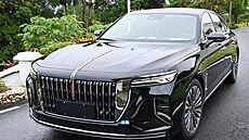 Darovaný �ínský automobil prezidentu souostroví Fid�i. (26. ledna 2026)