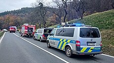 Nehoda na silnici I/57 mezi Vsetínem a Vala�ským Mezi�í�ím. (listopad 2022)