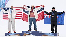 Stupn� vít�z� ve slopestylu na ly�ích na ZOH 2026. Zlato získal Nor Ruud,...