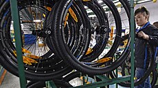 Giant je nejv�t�ím výrobcem jízdních kol na sv�t�. (12. zá�í 2016)