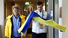 Ukrajinský skeletonista Vladyslav Heraskevy� mí�í k zasedání sportovní...