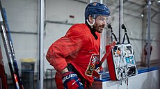 Obránce Michal Kempný na tréninku �eských hokejist�.