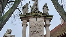 Ze souso�í Kalvárie ve Velké Vsi v Broumov� zmizeli dva and�lé, dal�í nemá...